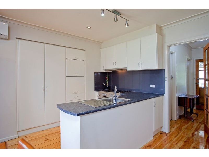 15 Grace Street, White Hills VIC 3550