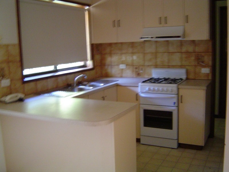 77 Marnie Road, Strathdale VIC 3550