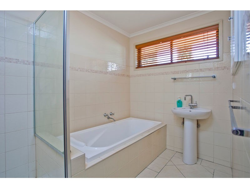 115 Osborne Street, Flora Hill VIC 3550