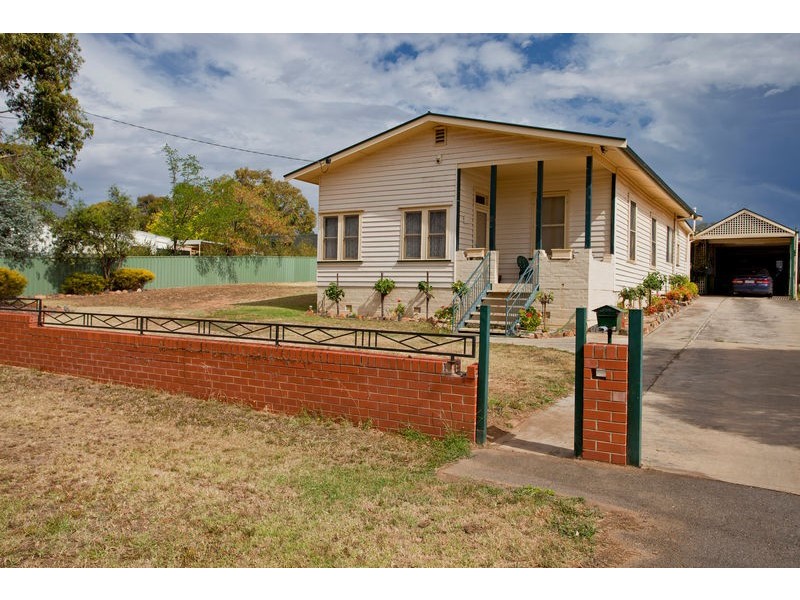 21 Jobs Gully Road, Eaglehawk VIC 3556