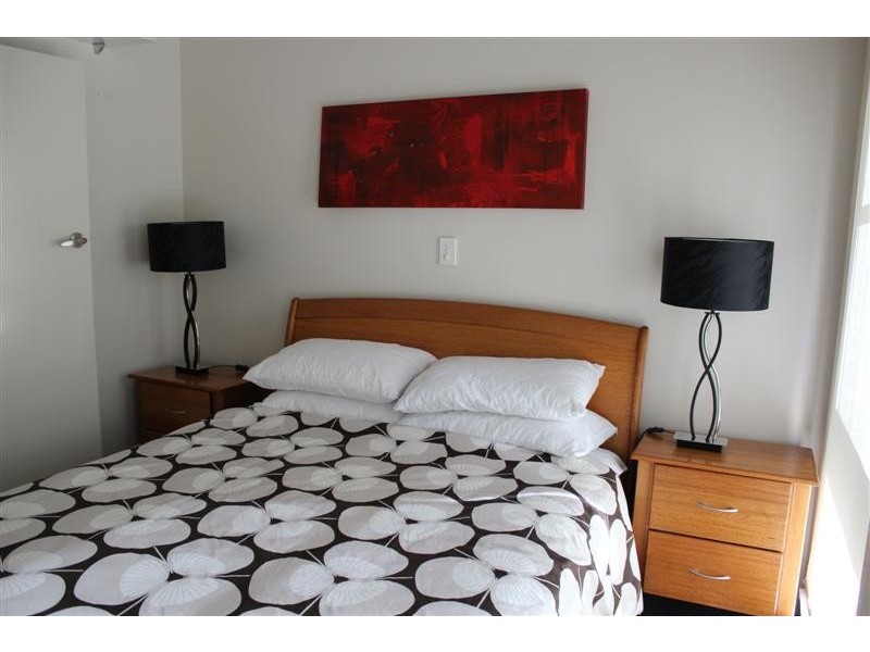 1/5 Clarence Avenue, Kennington VIC 3550