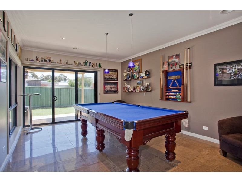 12 Needlewood Drive, Kangaroo Flat VIC 3555