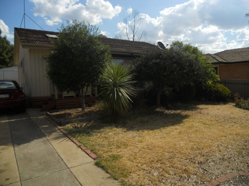 22 Owen Street, Kennington VIC 3550