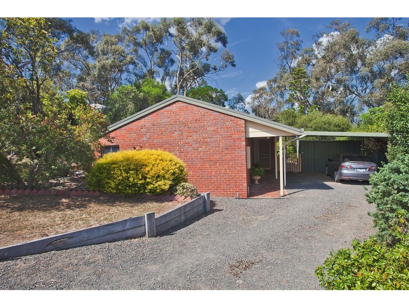 26 Magellan Crescent, Kangaroo Flat VIC 3555