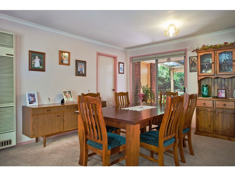 26 Magellan Crescent, Kangaroo Flat VIC 3555