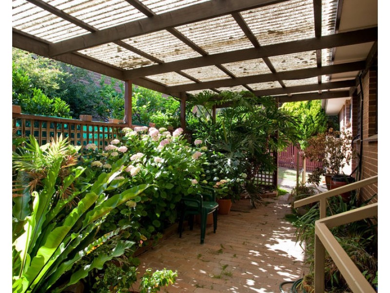 2/7 Mayfield Parade, Strathdale VIC 3550