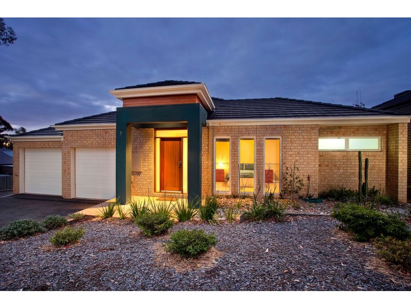 7 Harley Street, Strathdale VIC 3550