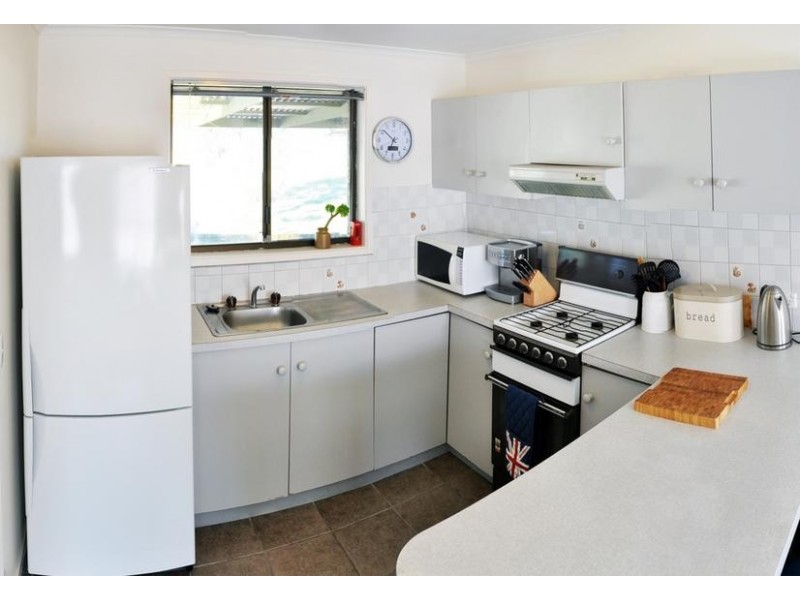 9/18 Hoy Street, North Bendigo VIC 3550