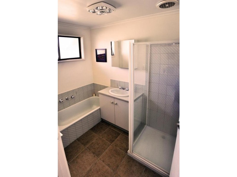 9/18 Hoy Street, North Bendigo VIC 3550