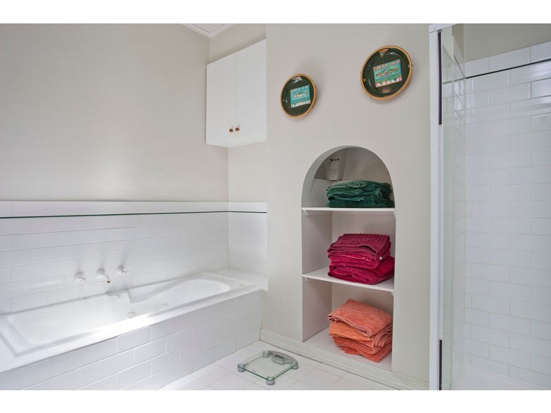 93 Olinda Street, Quarry Hill VIC 3550