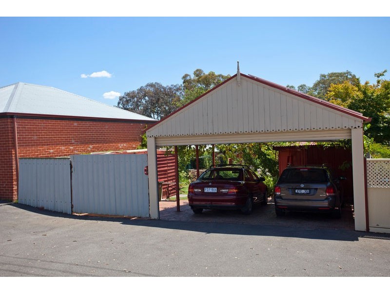 93 Olinda Street, Quarry Hill VIC 3550