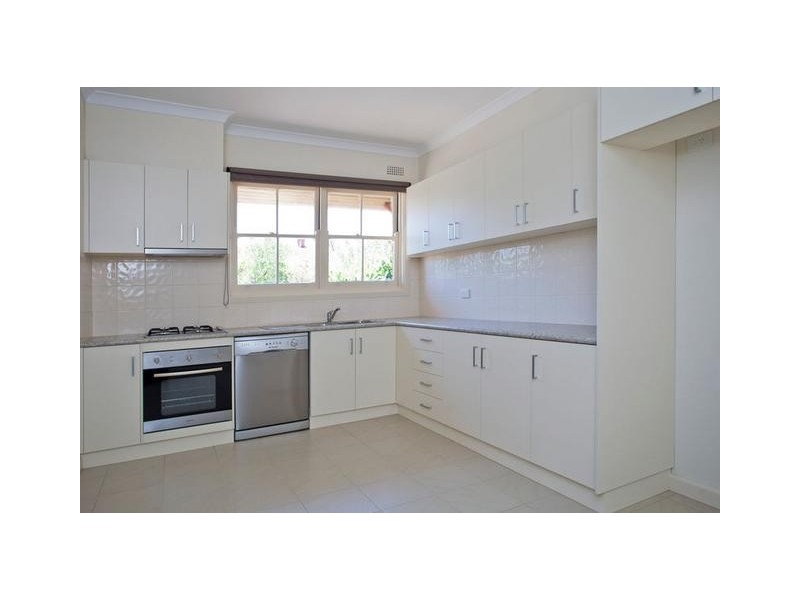 13 Ellis Street, Flora Hill VIC 3550