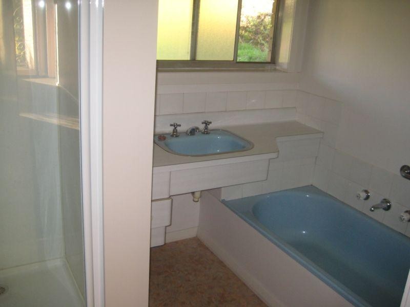 184 Retreat Road, Spring Gully VIC 3550