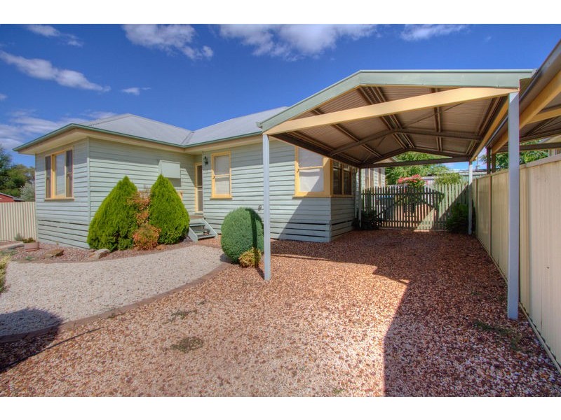 1A Stone Street, Long Gully VIC 3550