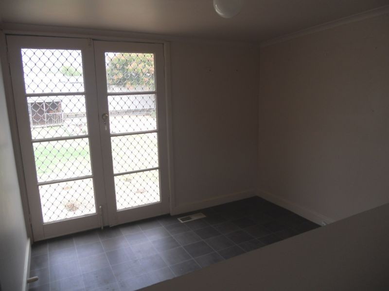 16a Elm Street, Golden Square VIC 3555