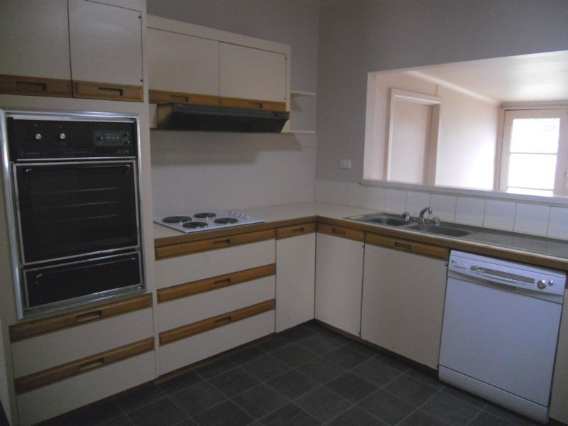 16a Elm Street, Golden Square VIC 3555