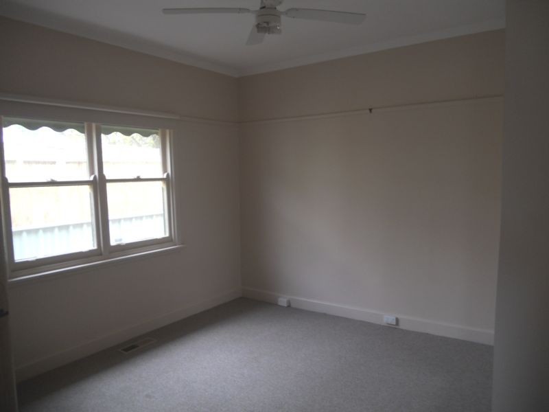 16a Elm Street, Golden Square VIC 3555