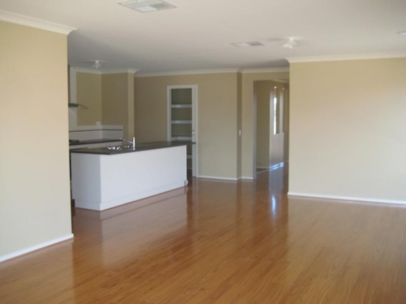 9 Metropolitan Drive, Eaglehawk VIC 3556