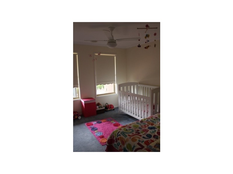 3 Brentwood Drive, Strathfieldsaye VIC 3551