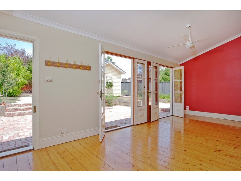 33 Panton Street, Golden Square VIC 3555