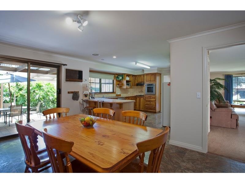 9 Frog Hollow, Strathdale VIC 3550