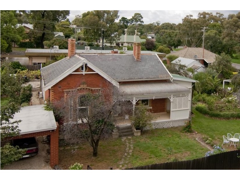151 Olinda Street, Quarry Hill VIC 3550