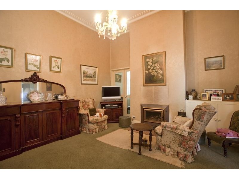 151 Olinda Street, Quarry Hill VIC 3550