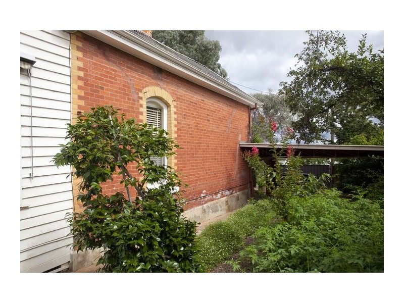 151 Olinda Street, Quarry Hill VIC 3550