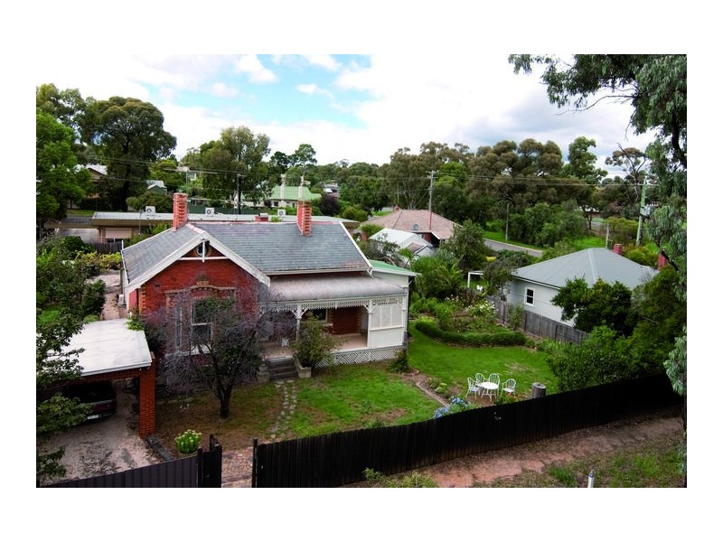 151 Olinda Street, Quarry Hill VIC 3550
