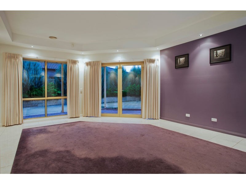 5 Clarendon Close, Strathfieldsaye VIC 3551