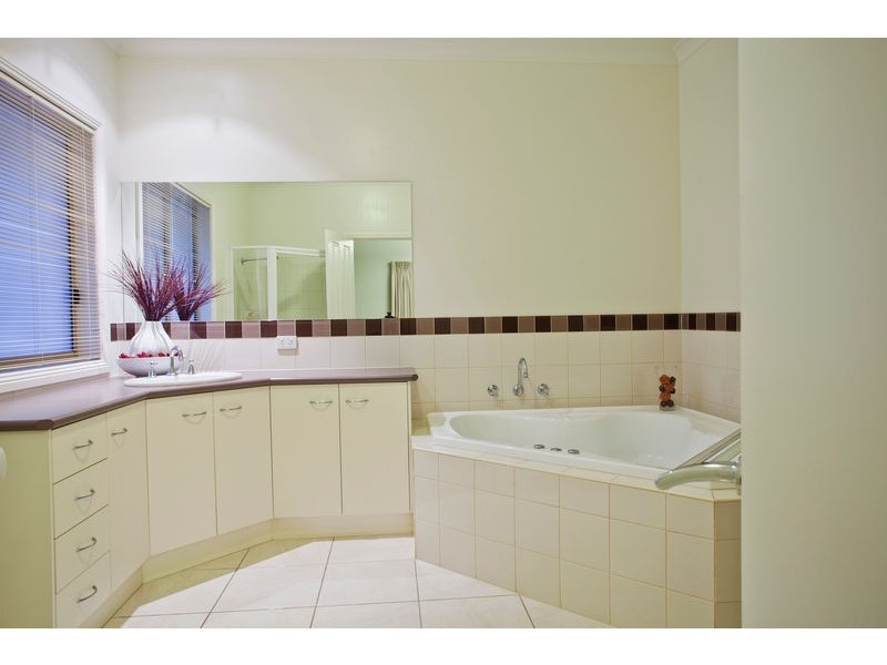 5 Clarendon Close, Strathfieldsaye VIC 3551