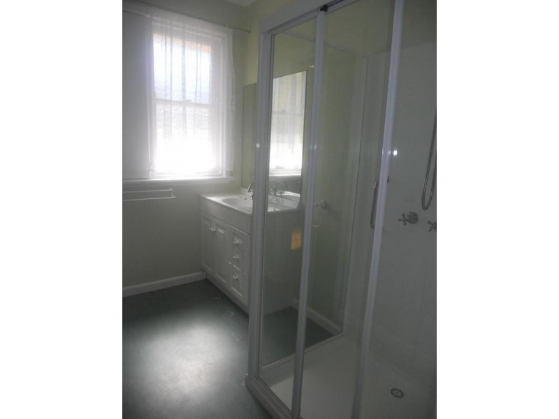 32 Montgomery Street, White Hills VIC 3550