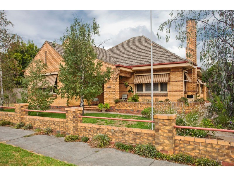 15 Hamelin Street, White Hills VIC 3550