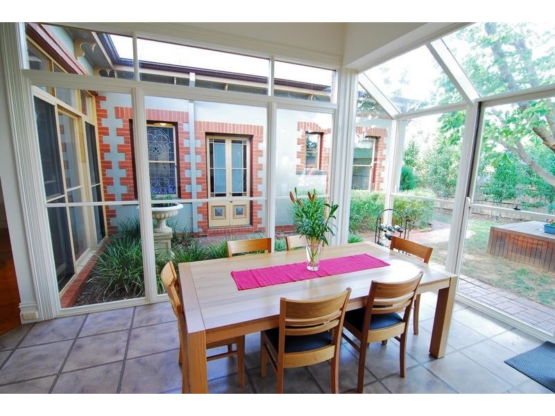 43 Edwards Road, Kennington VIC 3550