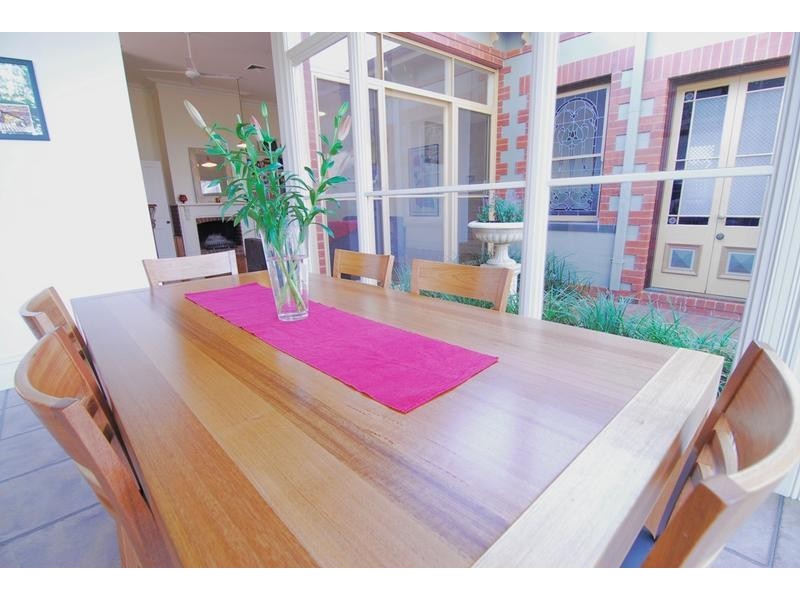 43 Edwards Road, Kennington VIC 3550