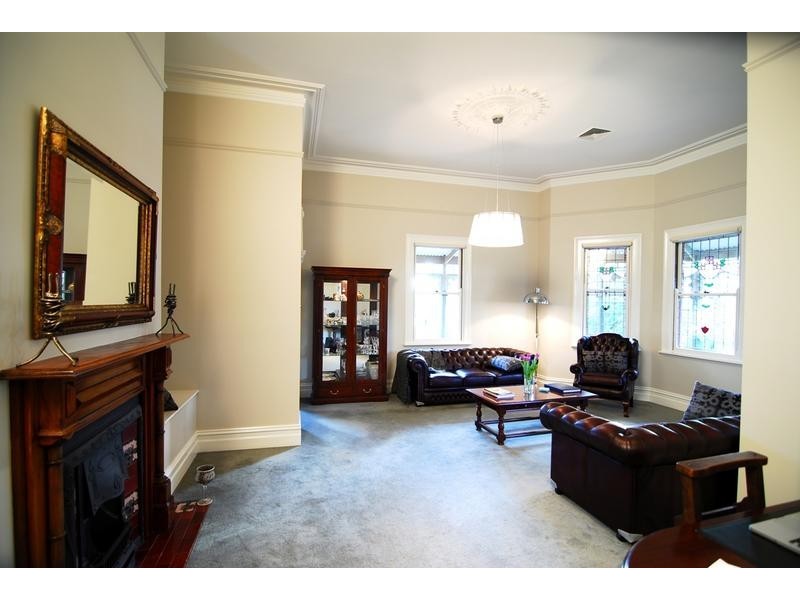 43 Edwards Road, Kennington VIC 3550