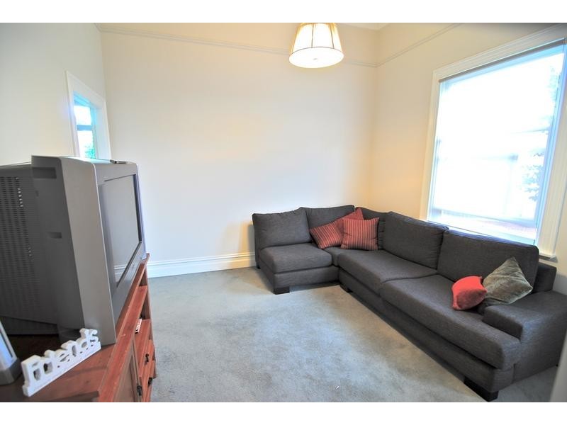 43 Edwards Road, Kennington VIC 3550