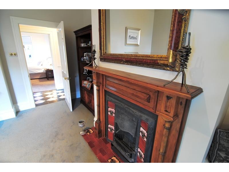 43 Edwards Road, Kennington VIC 3550