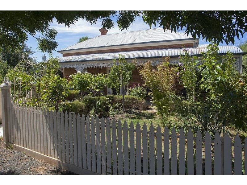 70 Michie Street, Elmore VIC 3558
