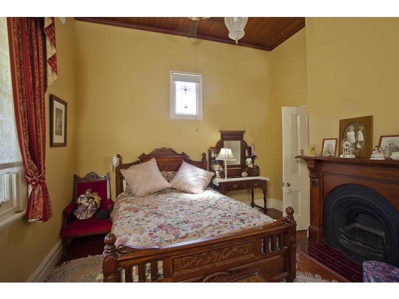 70 Michie Street, Elmore VIC 3558