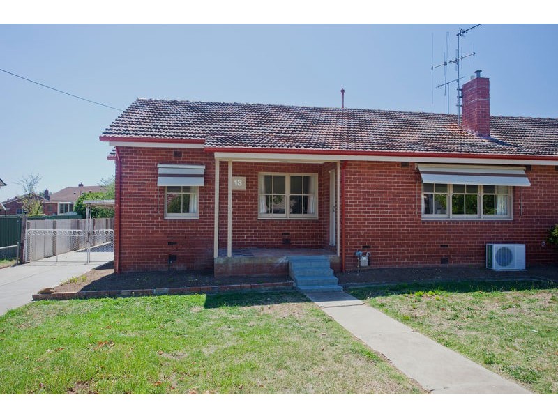 13 Ellis Street, Flora Hill VIC 3550