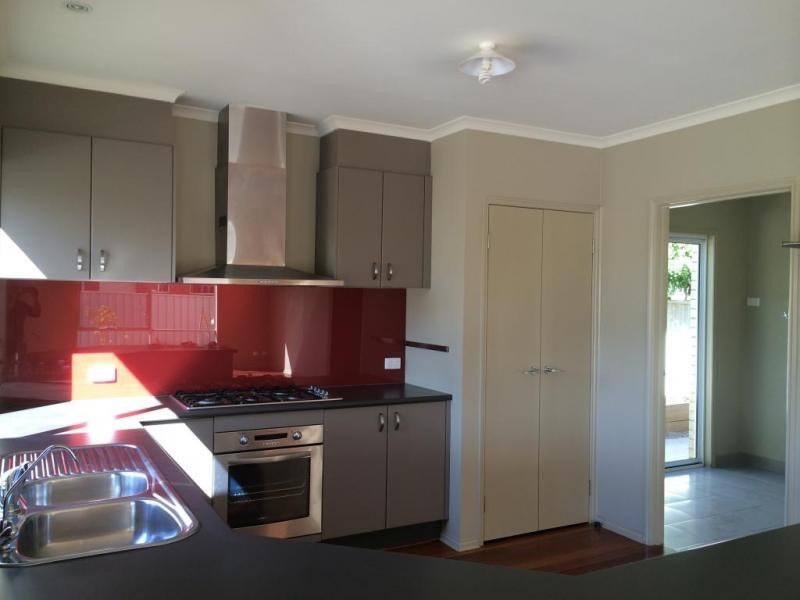 14 Blackwattle Drive, Epsom VIC 3551