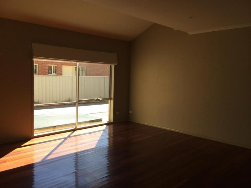 14 Blackwattle Drive, Epsom VIC 3551