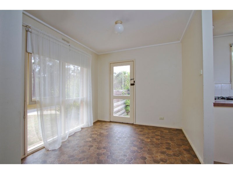 46 Friswell Avenue, Flora Hill VIC 3550