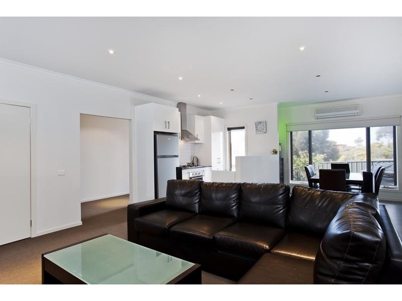 35 Wilmot Street, Golden Square VIC 3555