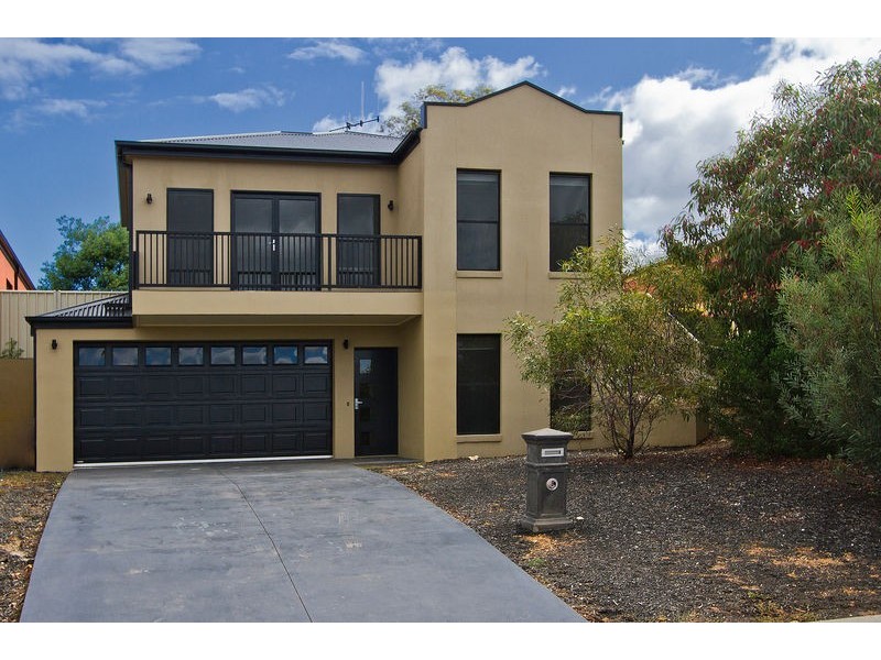 11B Gumnut Rise, Strathdale VIC 3550