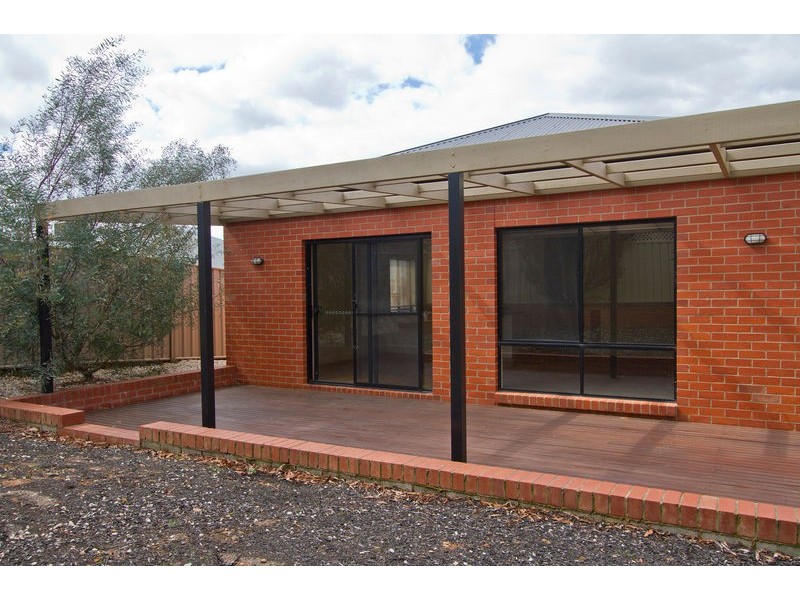 11B Gumnut Rise, Strathdale VIC 3550