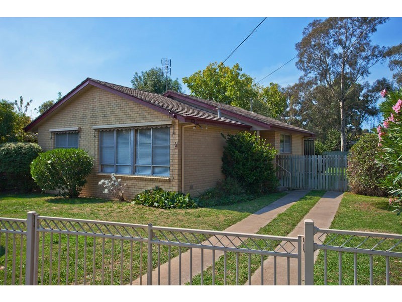 18 Lowndes Street, Kennington VIC 3550