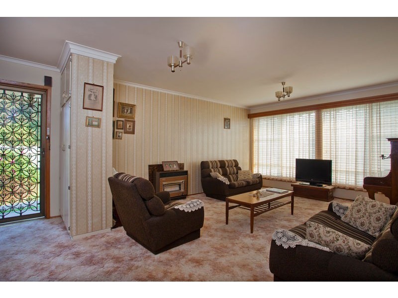 18 Lowndes Street, Kennington VIC 3550