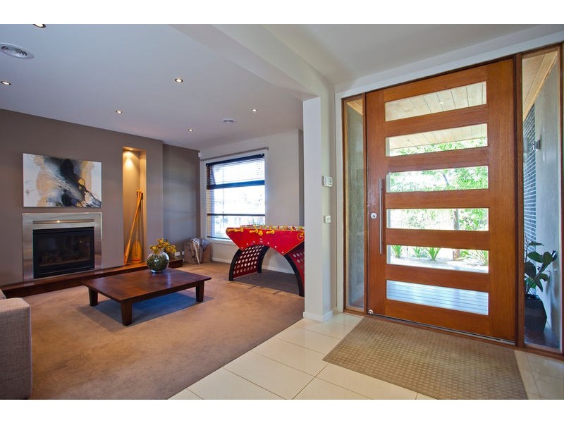 18 Duncan Court, Junortoun VIC 3551